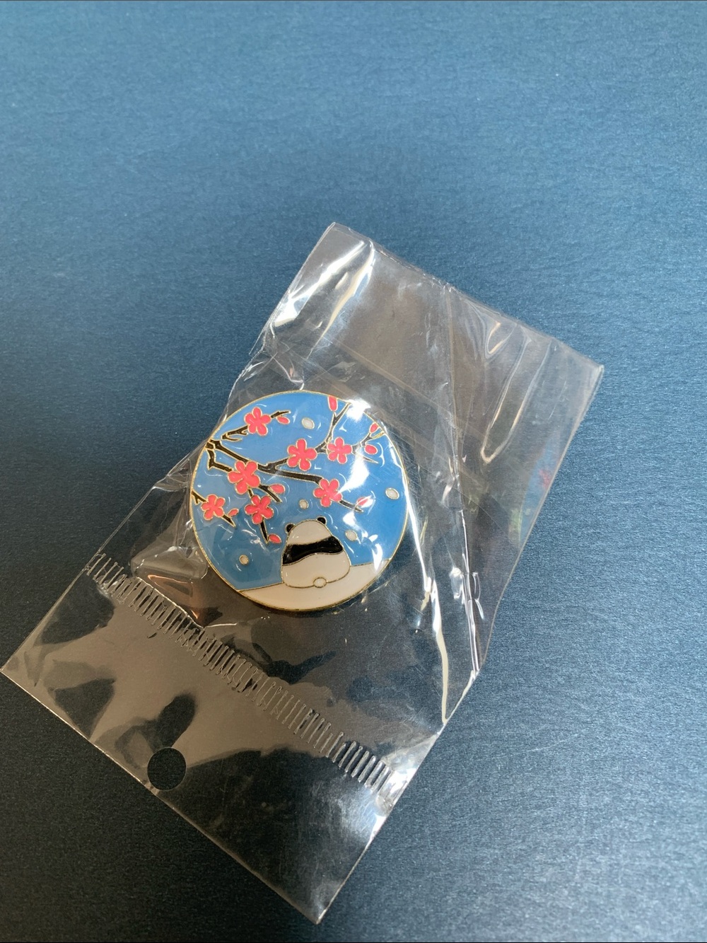 Cute Panda with Pink Blossom Enamel Brooch. Brand new. Size:1.2x1.2